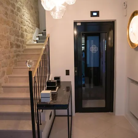 Superbe Penthouse 3 Hammam Terrasse - Saint Germain Hotel
